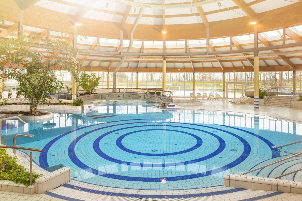 Zentrale Fewo Mit Balkon, Gratis Nutzung Vom Ahoi Erlebnisbad Und Sauna In Sellin - Villa Buskam Fewo 27 เกอเรน ภายนอก รูปภาพ